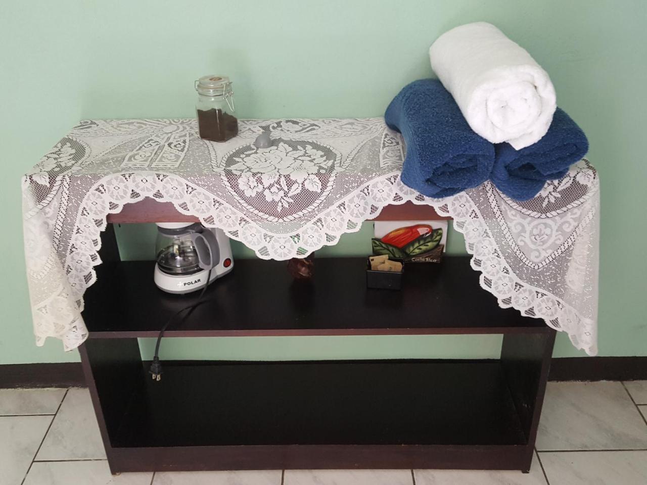 Red Frog Hotel La Fortuna Dış mekan fotoğraf