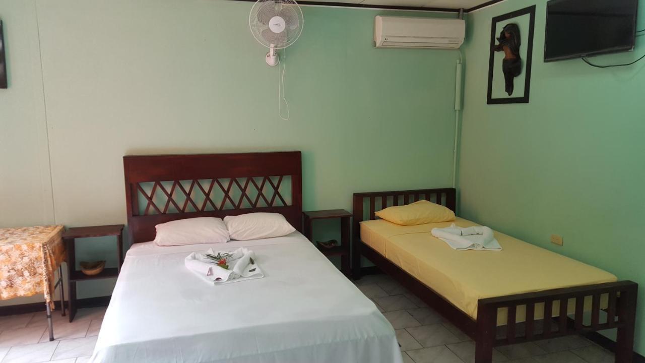 Red Frog Hotel La Fortuna Dış mekan fotoğraf