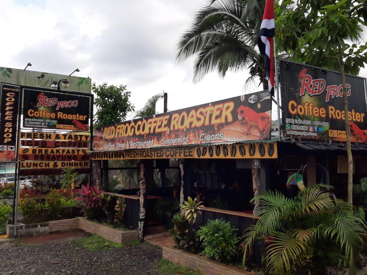 Red Frog Hotel La Fortuna Dış mekan fotoğraf