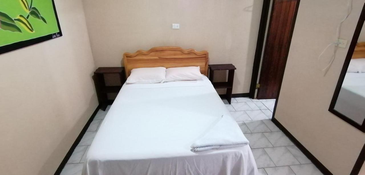 Red Frog Hotel La Fortuna Dış mekan fotoğraf